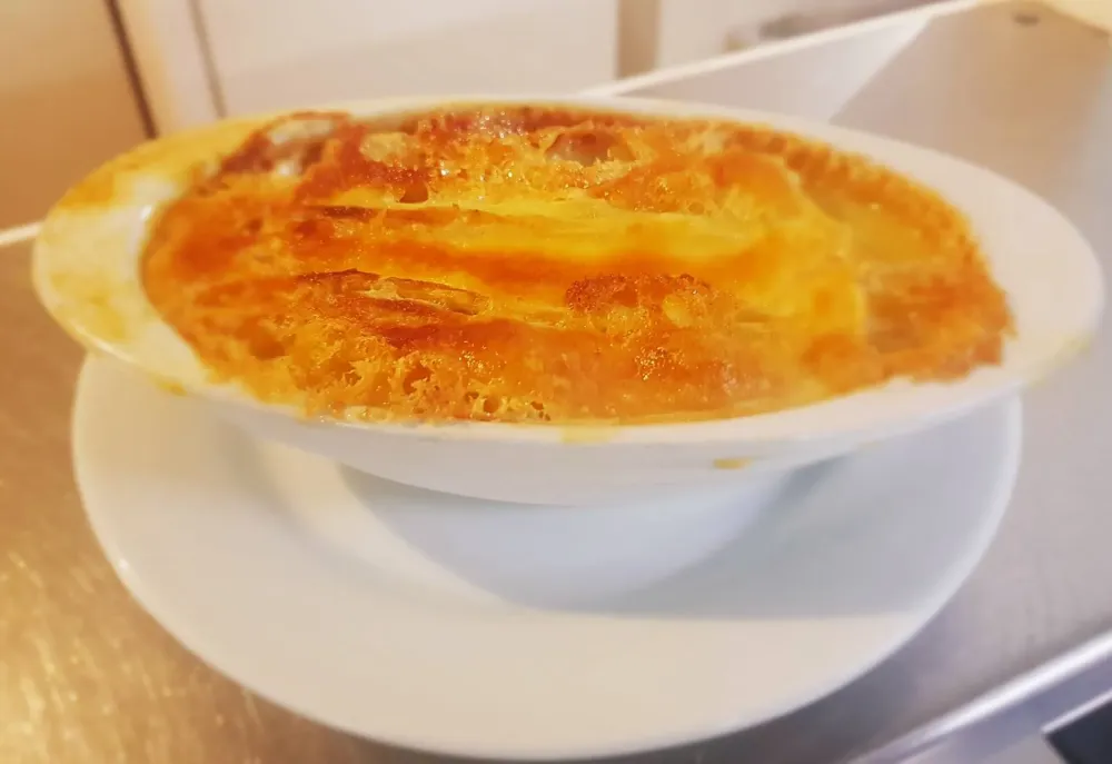 repas savoyard à Annecy